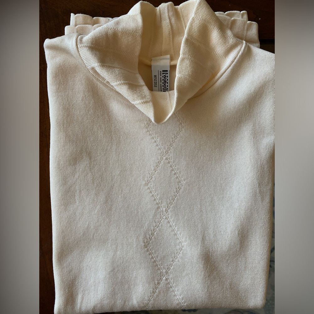Wolford Cream Viscose Turtle Neck Tank